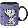 Silver Buffalo Peanuts Snoopy Woodstock Trick or Treat Temperature Reveal 20oz Ceramic Mug