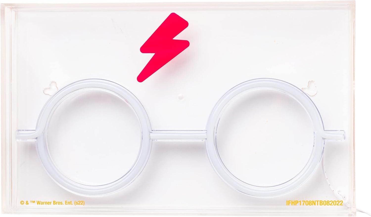 imageSilver Buffalo Hello Kitty Face with Pink Bow 20ct Decorative String Lights 7 Feet Long Battery Powered Batteries Not Included Pink LED Indoor Use OnlyDc Comics Chibi Batman