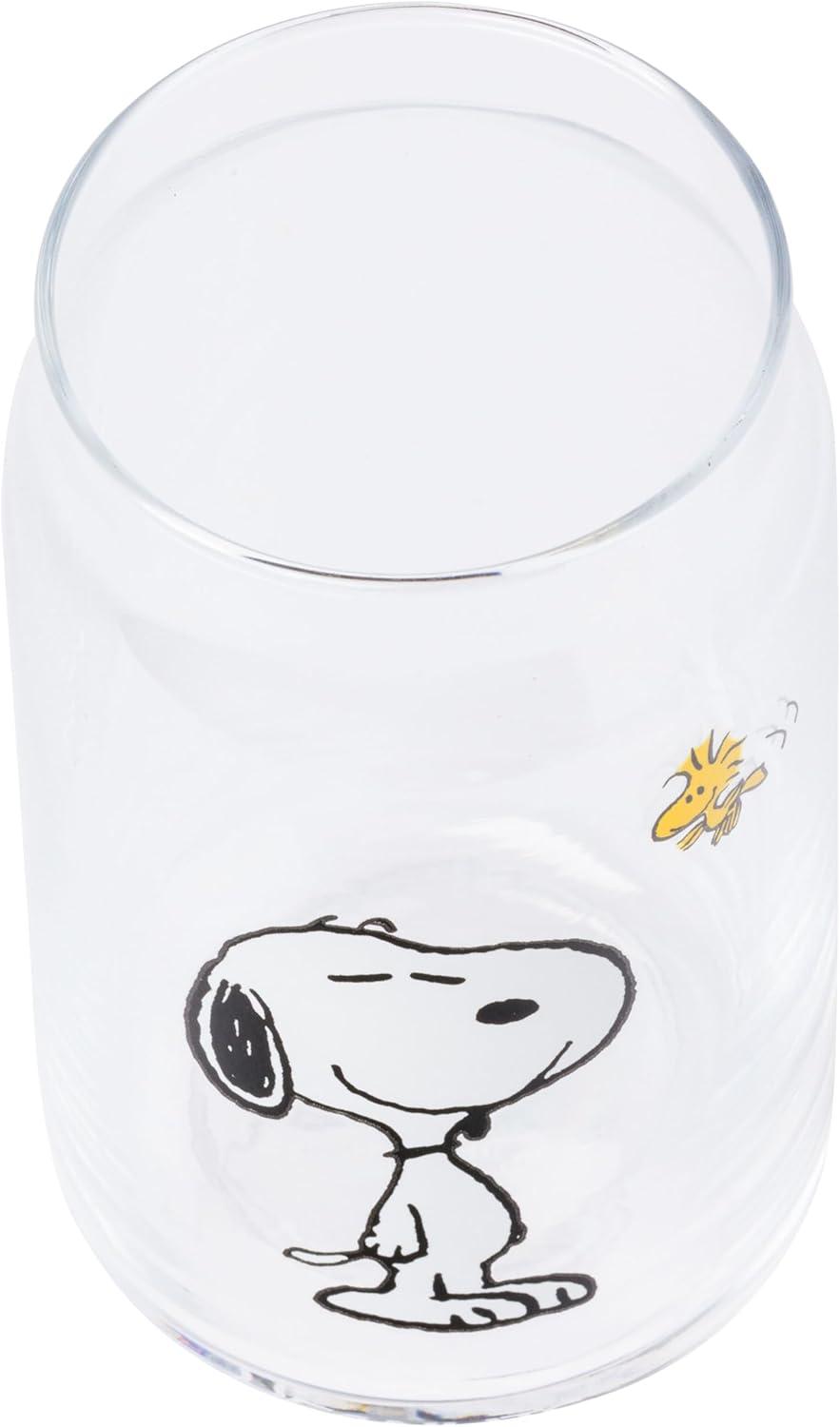 imageSilver Buffalo Bratz Dolls Featuring Cloe Yasmin Jade and Sasha Pint Glass 16 OuncesPeanuts