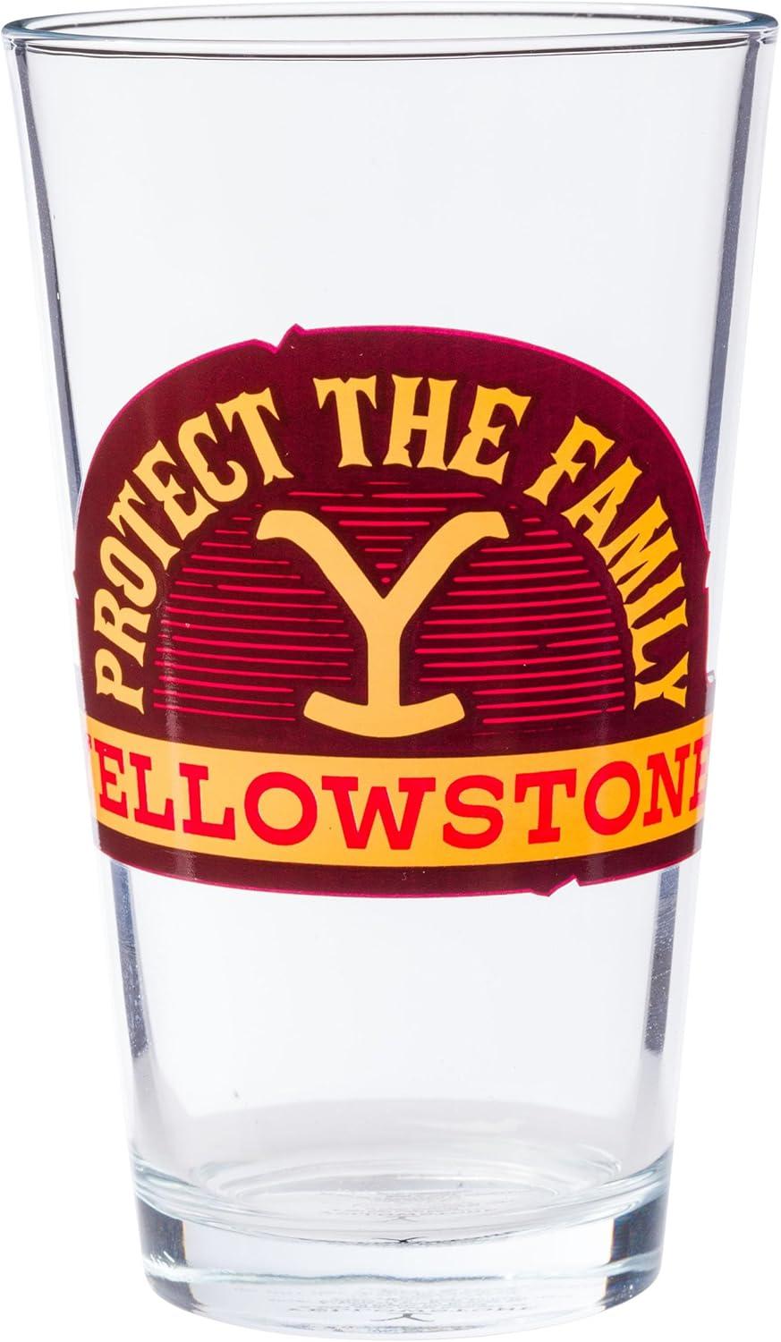 imageSilver Buffalo Bratz Dolls Featuring Cloe Yasmin Jade and Sasha Pint Glass 16 OuncesYellowstone